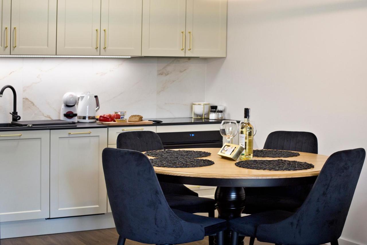 Marina Mokotow P&O Serviced Apartments Warschau Exterior foto